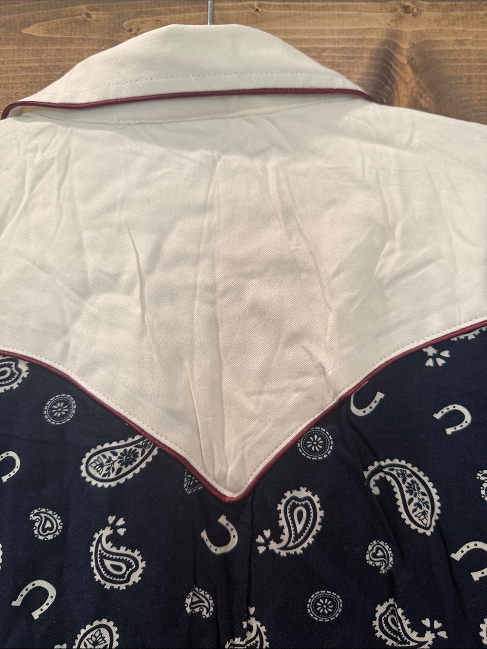 Wrangler Navy Paisley Western Pearl Snap Shirt with Cream Yoke - Picture 7 of 7
